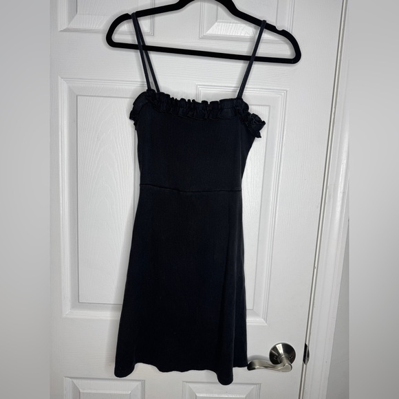 Sunday Best Dresses & Skirts - ARITZIA SUNDAY BEST Black Ribbed Mini Skater Dress‎ Ruffle Detail Size Small
